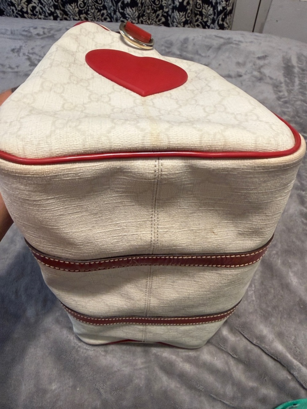 Authentic Gucci Boston Bag with Red and Black Heart Appliqués - Picture 10 of 11